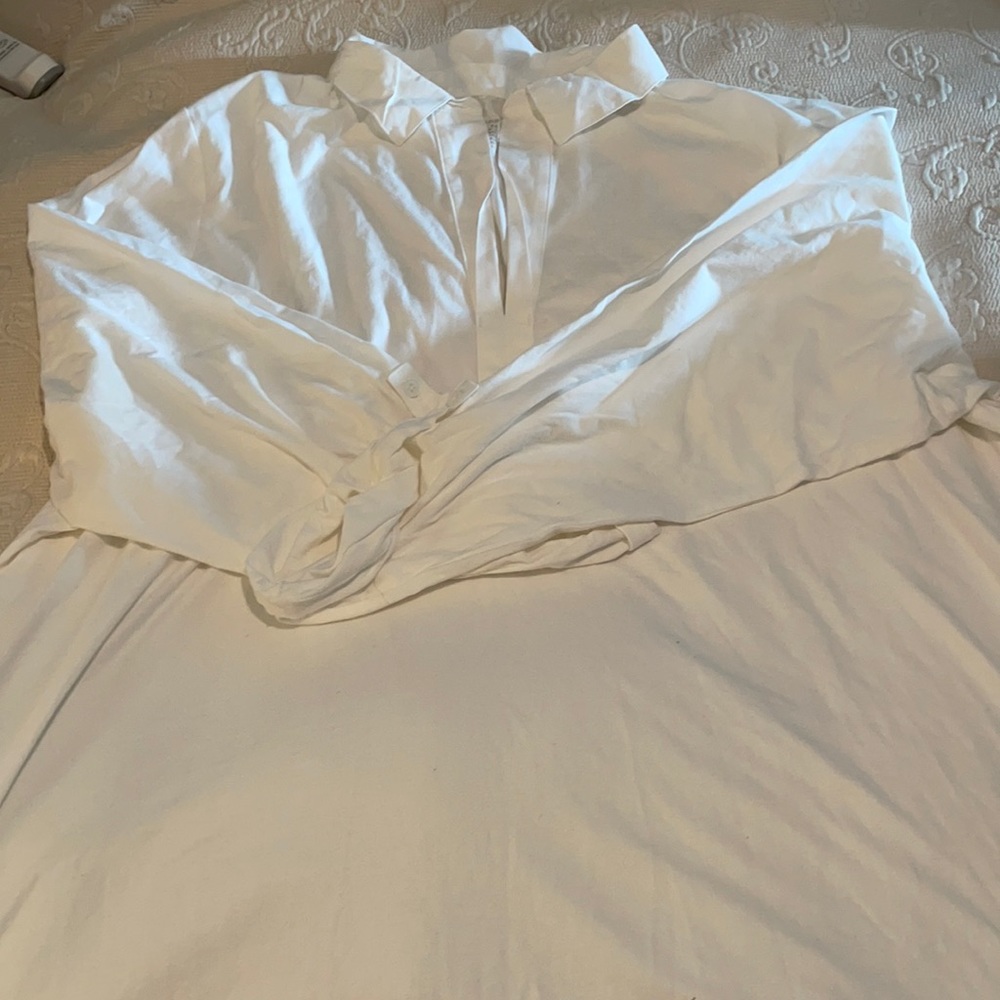 Lands End White Tunic with Collar